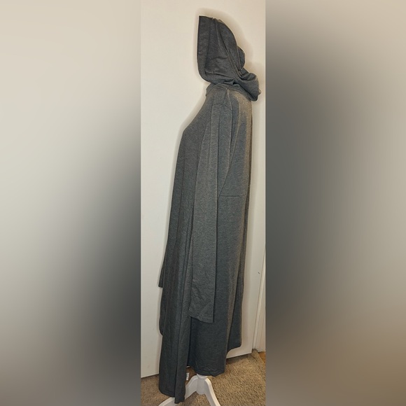 Hooded asymmetrical midi grey fit & flare style dress - Picture 3 of 4
